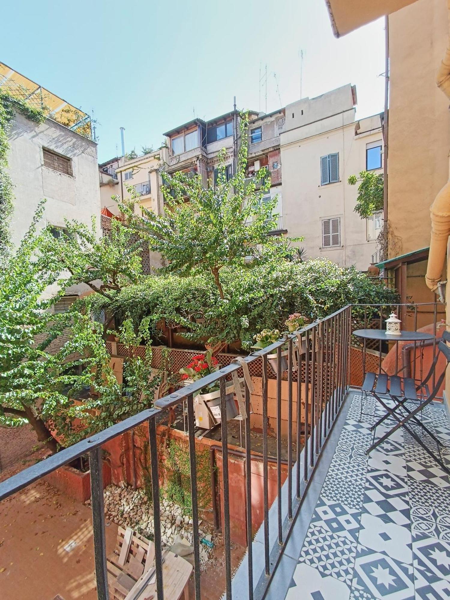 Mini Studio Con Balcone A Piazza Del Popolo Рим Екстериор снимка
